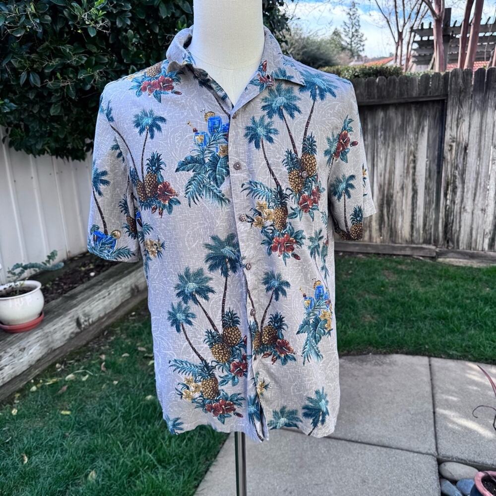 Batik Bay Gray Palm Trees Pineapples Hawaiian Shirt Rayon Men's Size Large